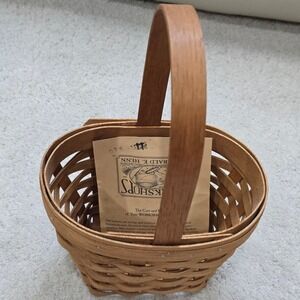 Vintage Workshops of Gerald E Henn Handwoven Wood Basket with Handle 1997 Small